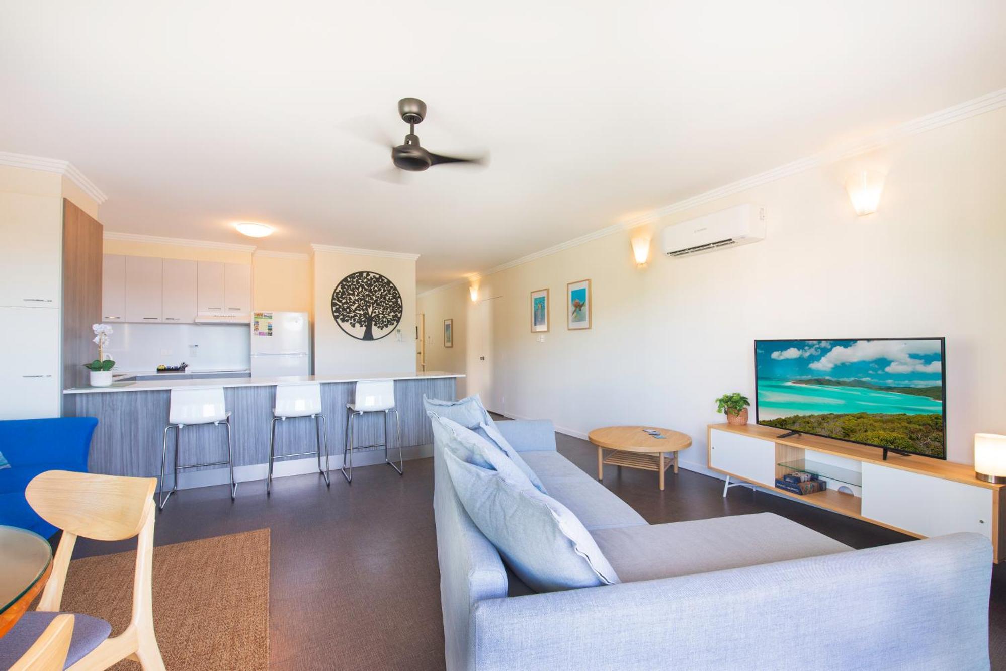 Coral Sea Vista Apartments Эйрли-Бич Экстерьер фото